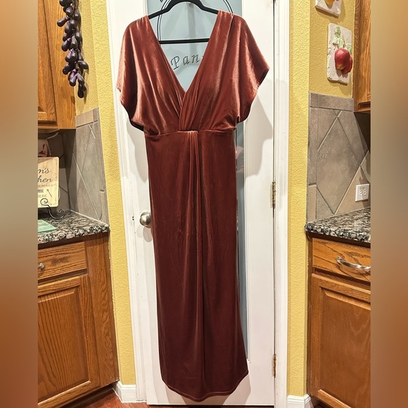 Revelry gween velvet terracotta Rust Maxi Dress size 10 - Picture 1 of 14